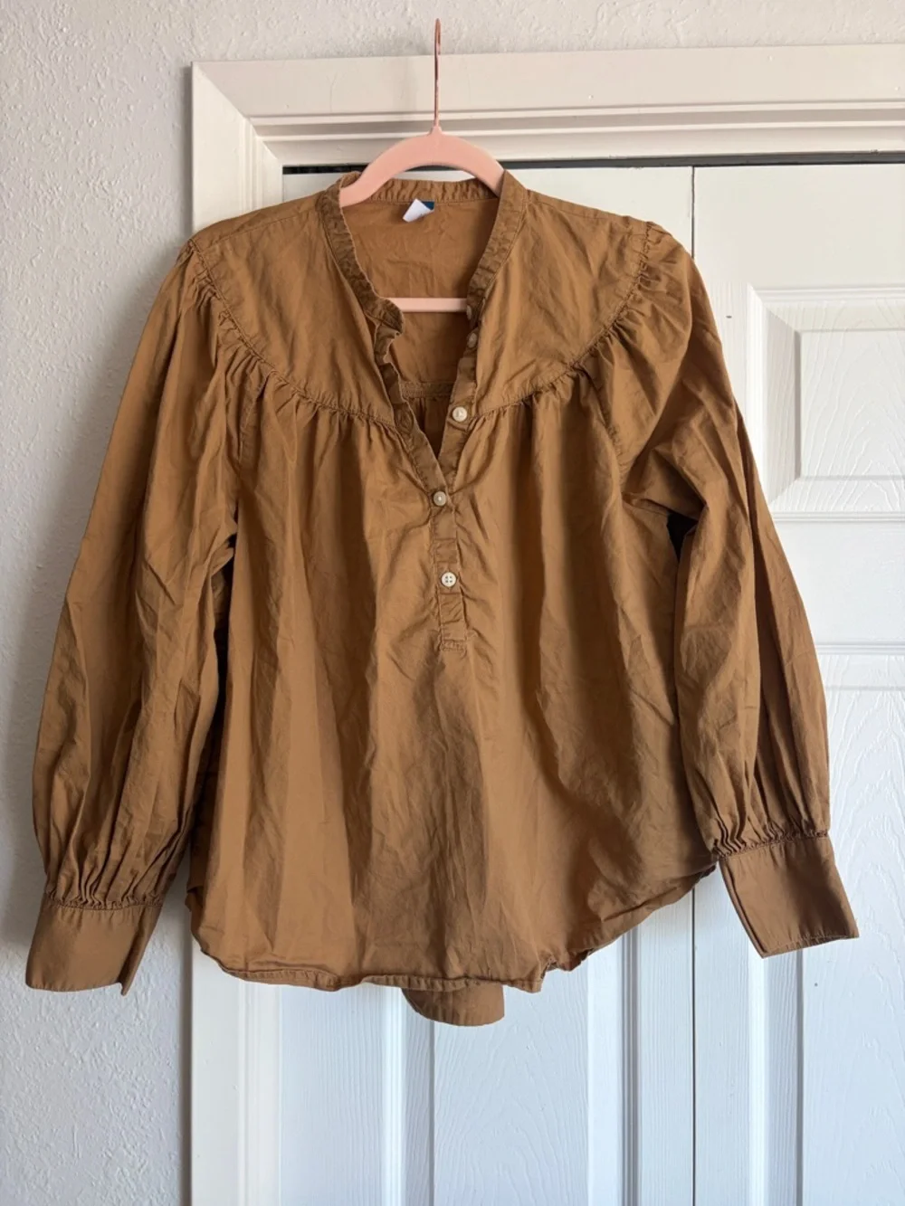 Old Navy Mocha Camel Puff Sleeve Henley Top Blouse